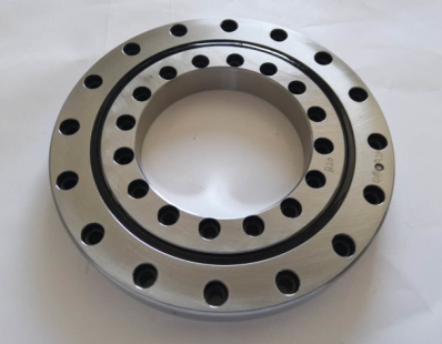 交叉滾子軸承和交叉滾子轉(zhuǎn)盤軸承有什么區(qū)別呢？